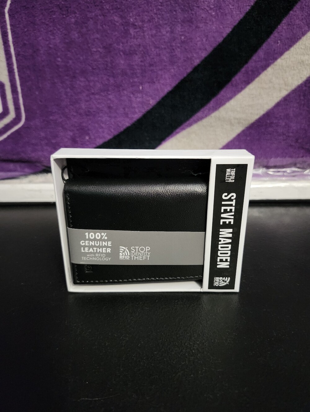 Steve Madden Trifold Wallet RFID Technology (100% Genuine Leather)
